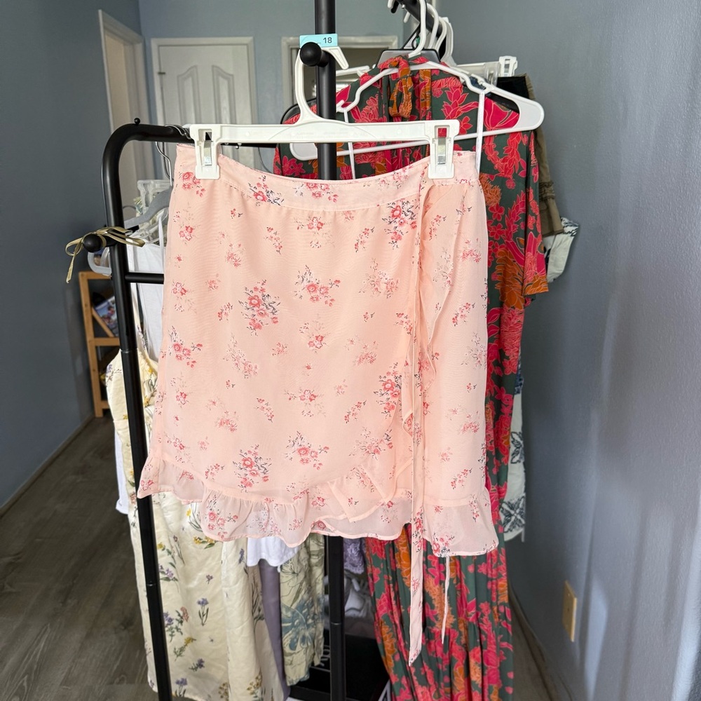 LOFT Pink Floral Mini Skirt